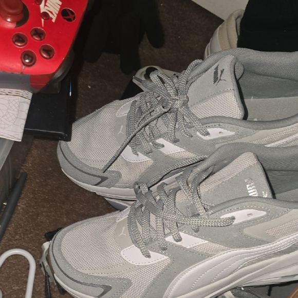 Puma Gray and White Suede Leather Sneakers with Gum Sole main image 8